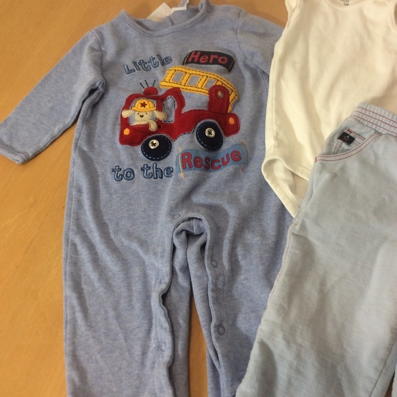Carters, Guess boy sets - Picture 2 of 8